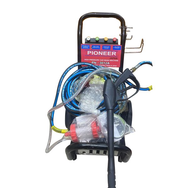 Pioneer 4400PSI Carwash Machine